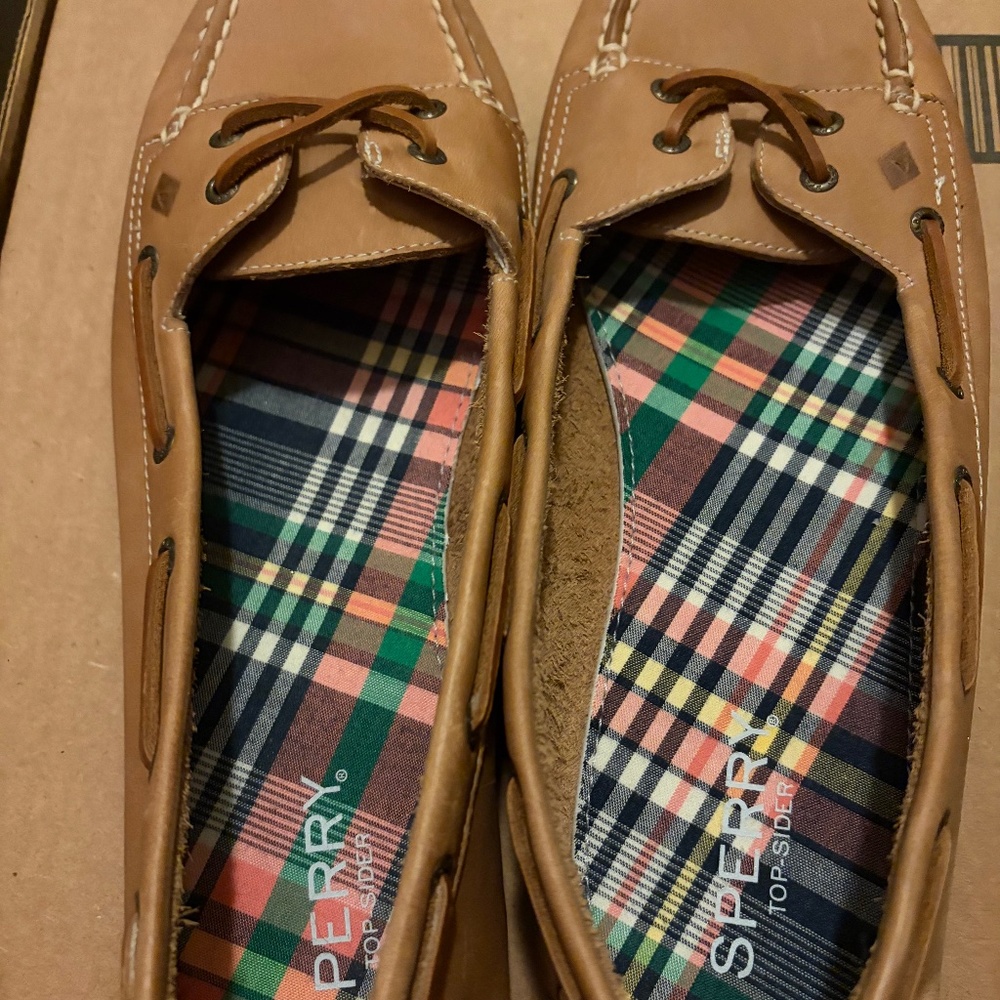 Sperry TopSiders (new)